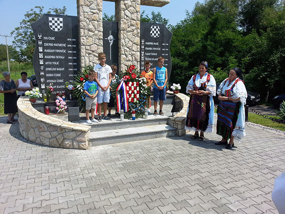 Pecnicki-susreti-2014a